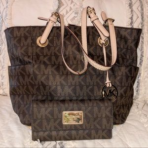 Michael Kors Tote & Wallet